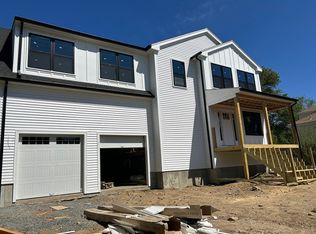 216 Windsor Ave, Swampscott, MA 01907