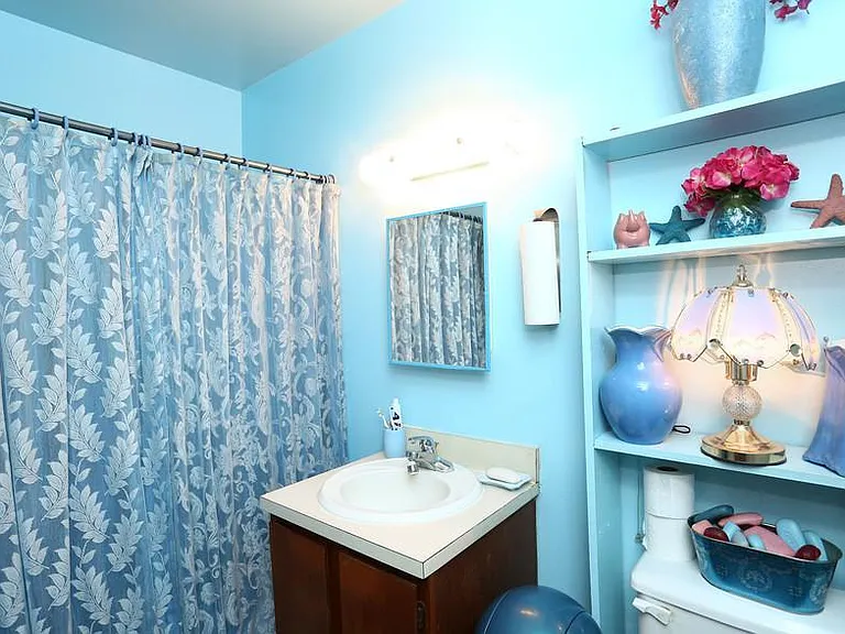 Faith Manor — Photo 10