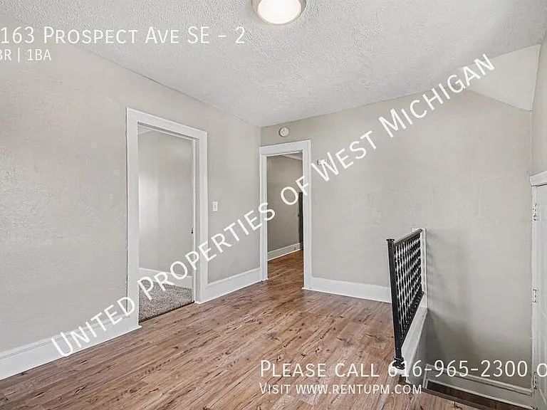 1163 Prospect Ave SE #2 — Photo 7