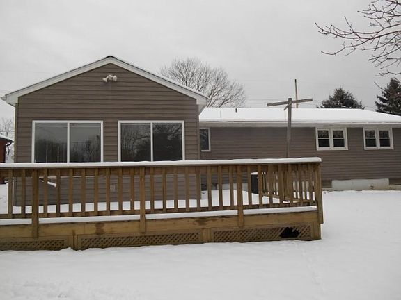 2nd image of 236 Garden Ln