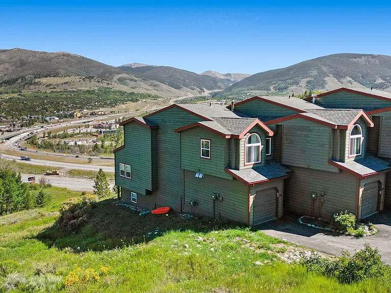 170 Fawn Ct — Photo 49