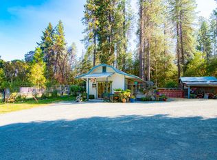 100 Pony Ln, Grants Pass, OR 97526