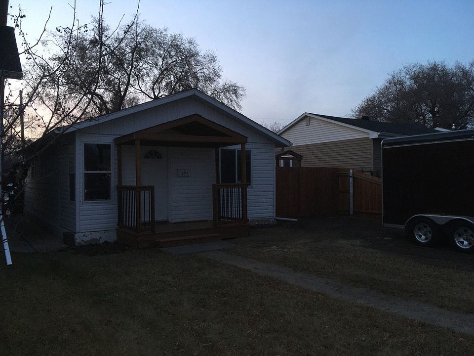1st image of 2216 Saint Andrews Ave