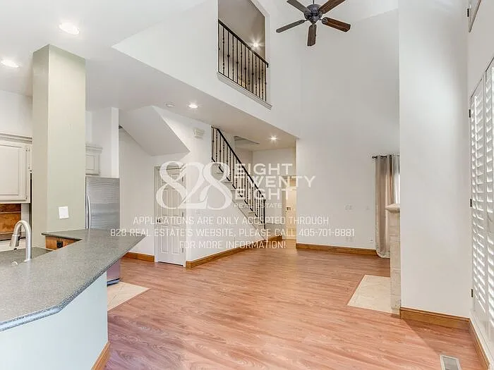 3841 Tudor Cir — Photo 14