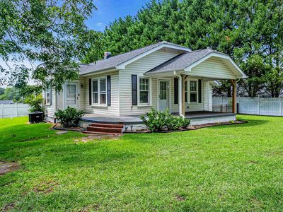 2 Bridge Rd, Taylors, SC, 29687