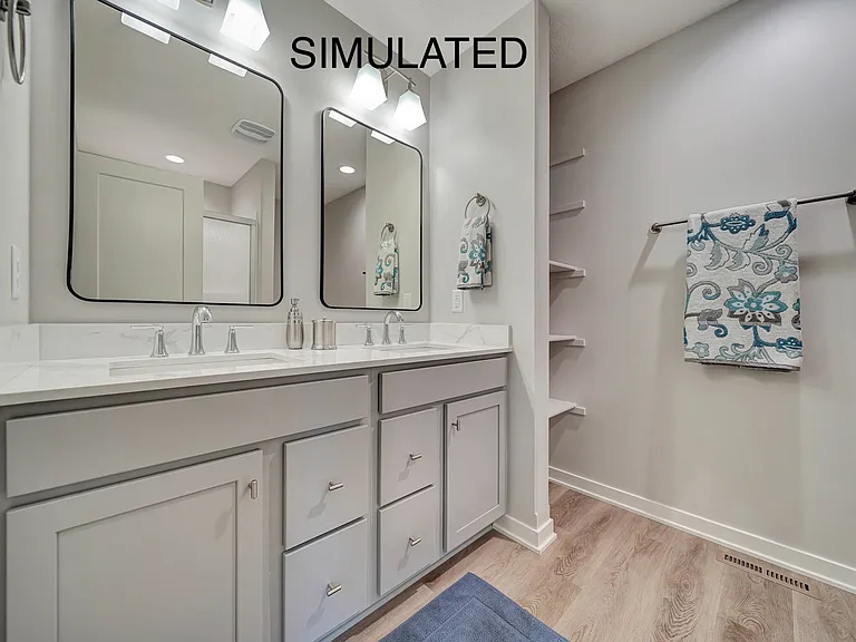2521 W B St — Photo 25
