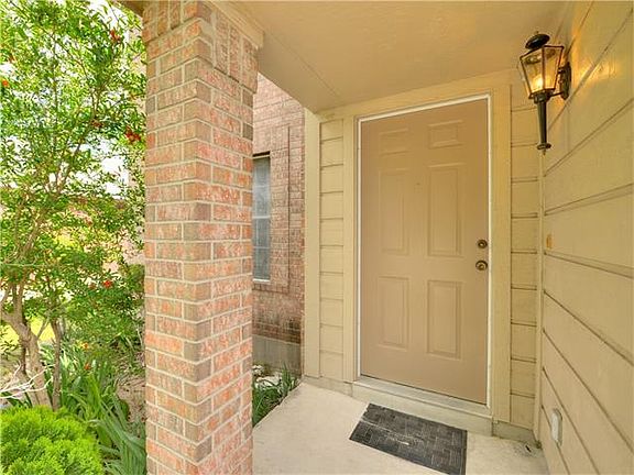 3rd image of 1508 Blue Willow Ct