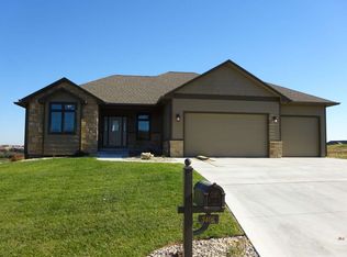 3406 Eldridge Dr, Manhattan, KS 66503