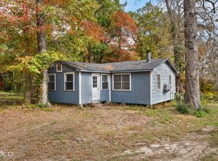 841 Dogwood Trl, Logansport, LA 71049
