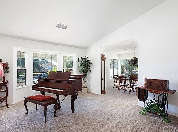 5th image of 28674 Jenny Ln