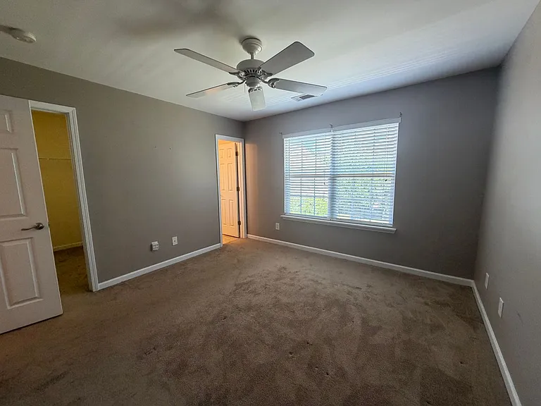 422 Delta Dr — Photo 20