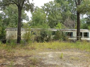 303 Woodgate St, Kilgore, TX 75662