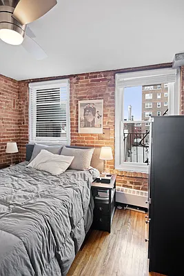 Sold by HomeDax Real Estate | media 3
