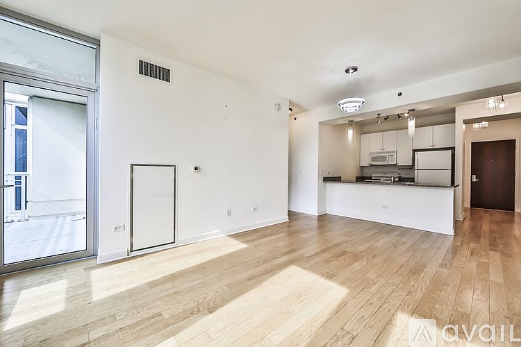 1st image of 1400 S Michigan Ave #1311F