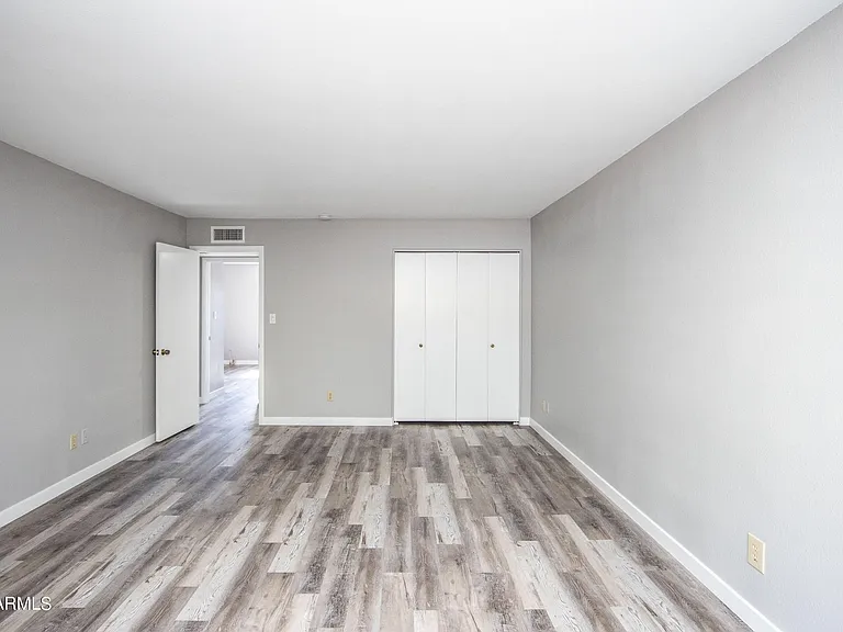 6115 N 13th St — Photo 24