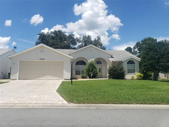 26209 Glen Eagle Dr, Leesburg, FL 34748