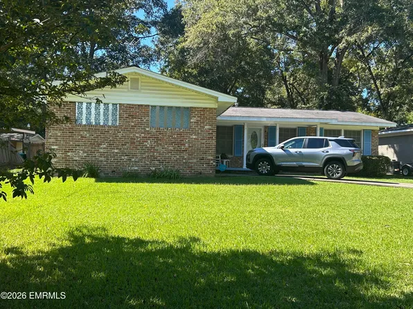 2921 36th Ave, Meridian, MS 39307