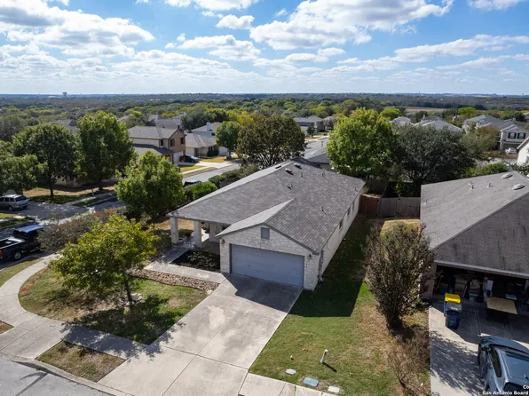 145 Stream Crossing, Cibolo, TX 78108