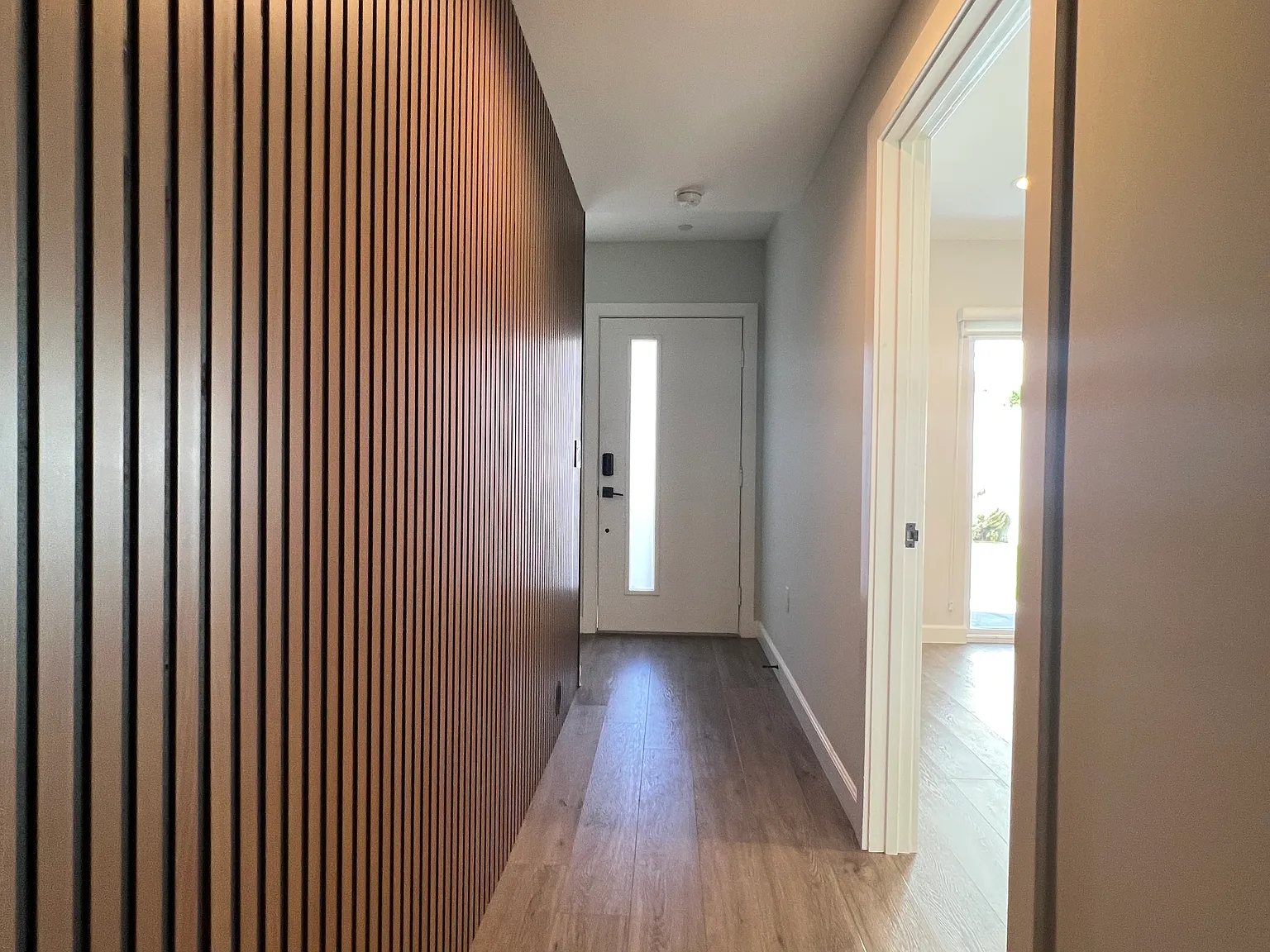 4 bed, 3.5 bath, 2150 sqft, $4,650 — Photo 4