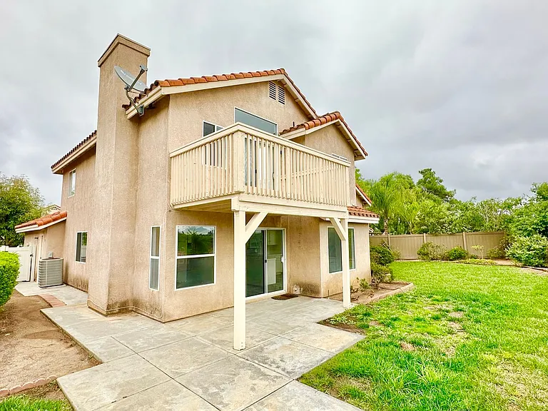 1043 Carryll Park Ct — Photo 16