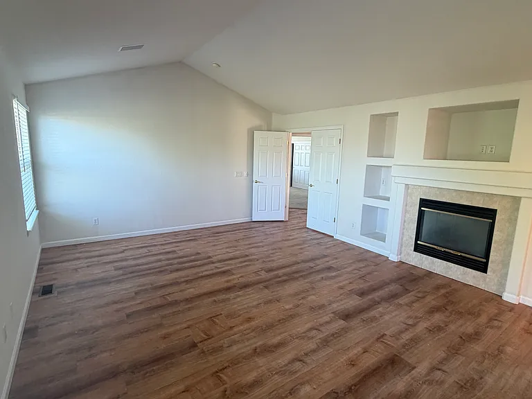 5891 S Tibet St — Photo 28