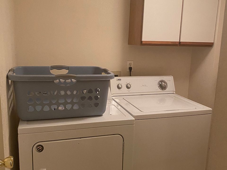 2nd image of 1637 Westbridge Dr Unit K4