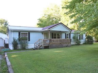 2260 Ross Ln, Linesville, PA 16424