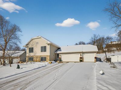 832 Balsam Ct NE, Pine Island, MN, 55963