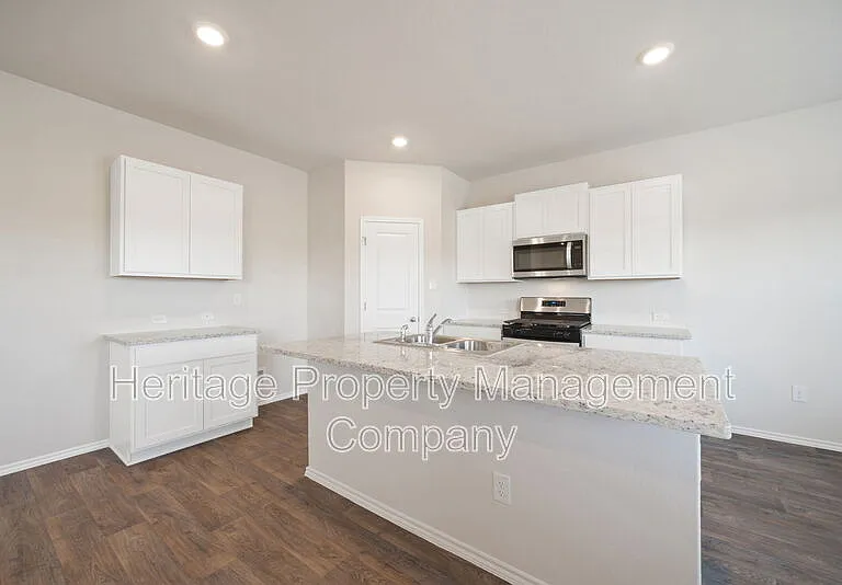 15638 Clove Spice Way — Photo 9