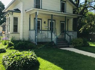 214 N Washington St, Elkhorn, WI 53121