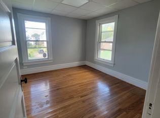 712 Spring St FLOOR 2, Latrobe, PA 15650