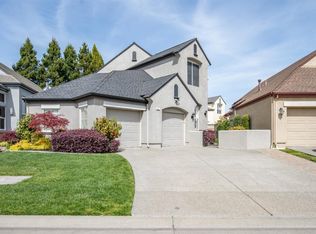 6 Sapporo Ct, Petaluma, CA 94954