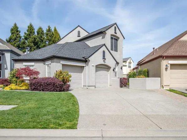 6 Sapporo Court, Petaluma, CA 94954