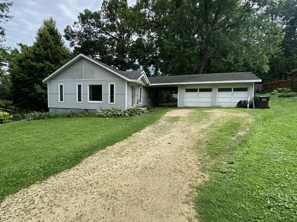1702 East Road Four, Edgerton, WI 53534