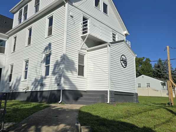 316 Columbia Blvd APT 2