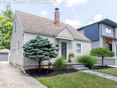 1943 Hazel St, Birmingham, MI, 48009