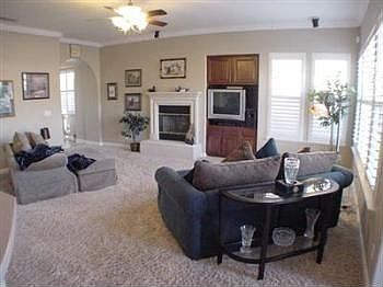 3rd image of 864 Morningside Dr