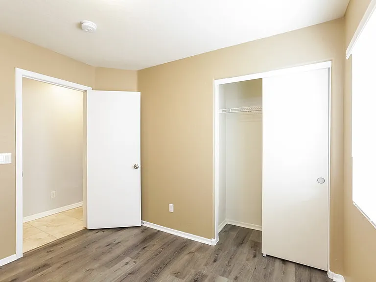 16224 W Pioneer St — Photo 12