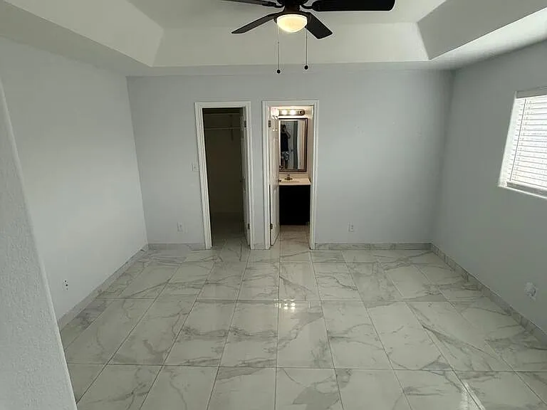 2811 Pompeii St — Photo 5