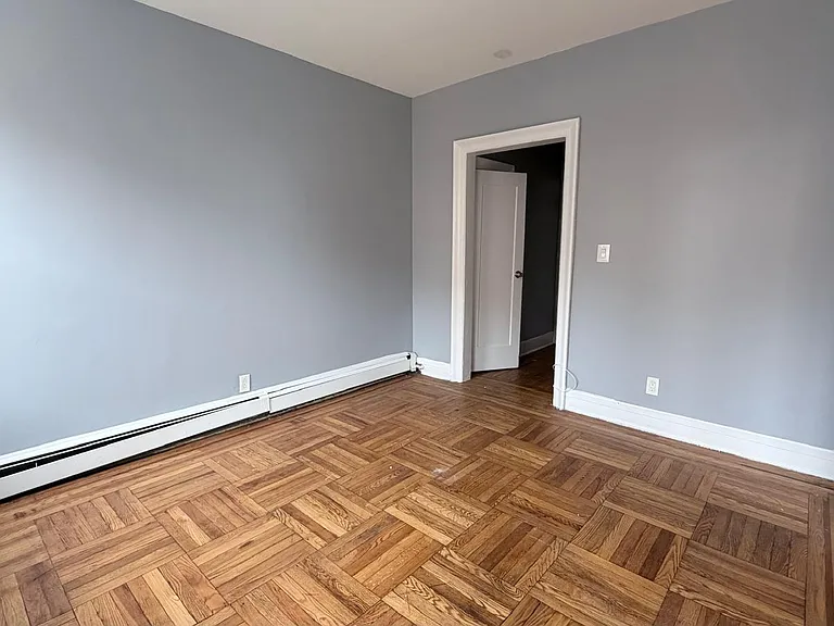 149 Zabriskie St #21E — Photo 6