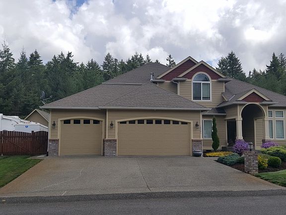 2nd image of 10905 215th Avenue Ct E