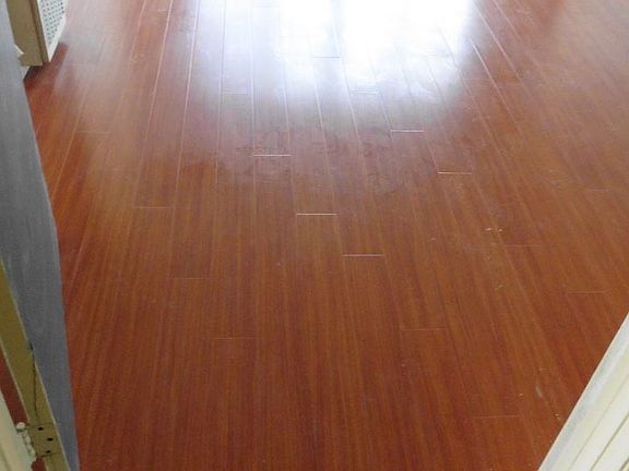 4th image of 3600 E 7th St APT 06