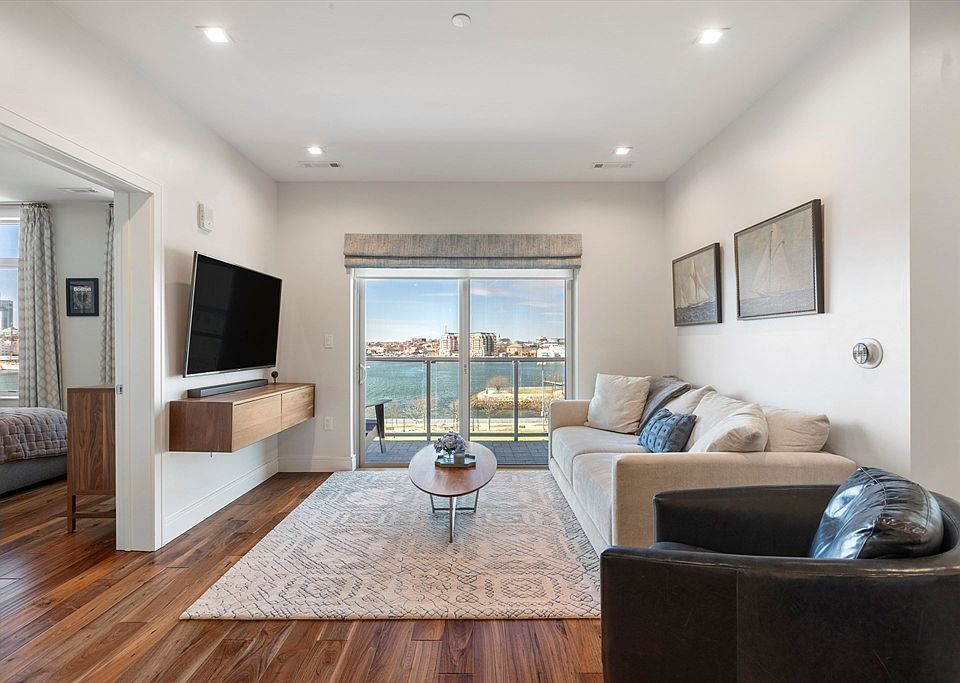 1st image of 99 Sumner St #Penthouse 621