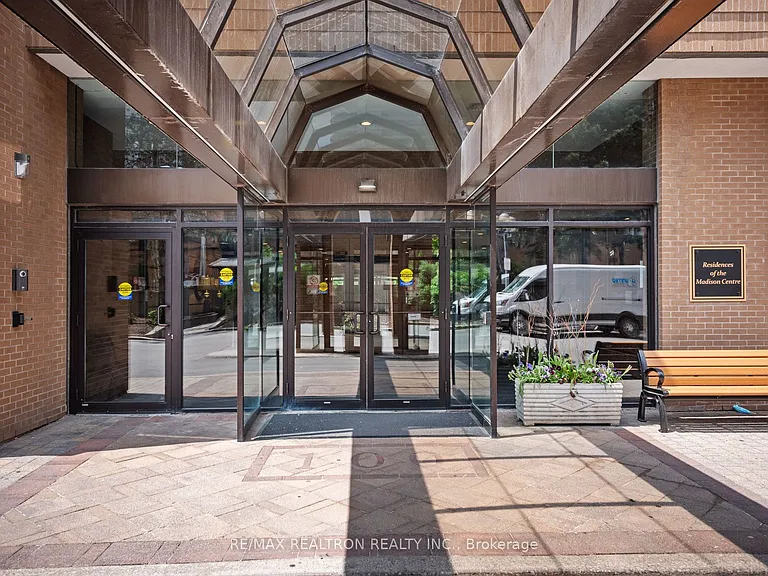 100 Upper Madison Ave #1709 — Photo 4