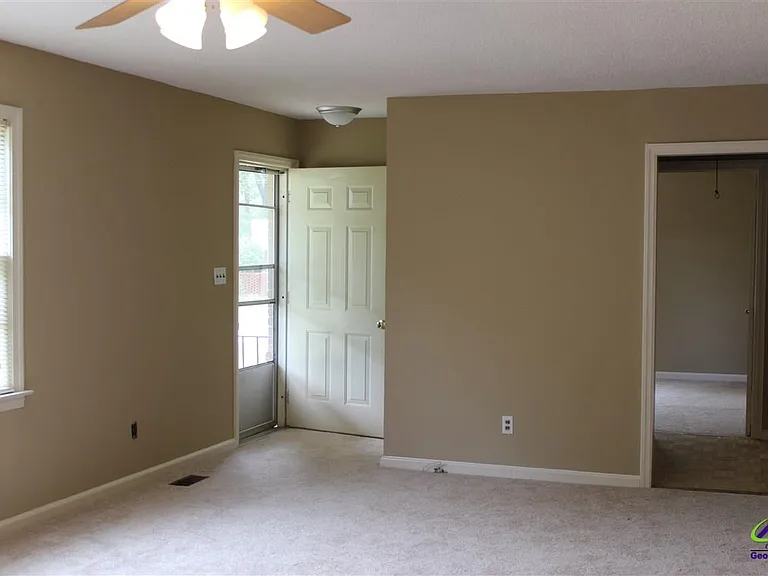 101 Gordon St — Photo 1