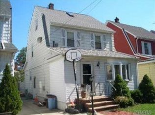 8915 250th St, Bellerose, NY 11426