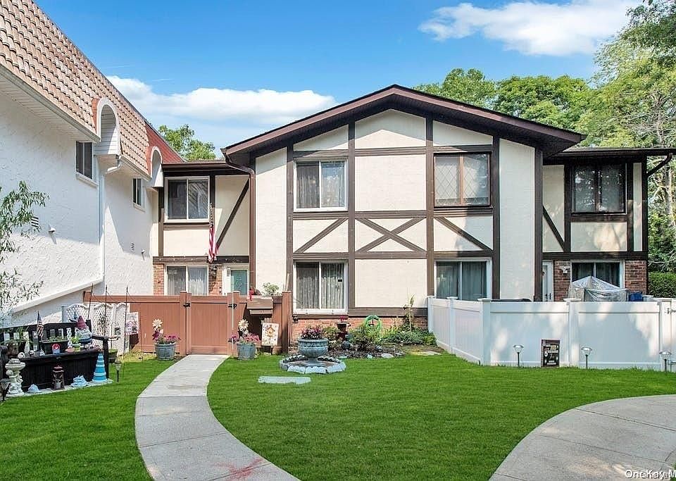 1st image of 843 Golf Lane #843