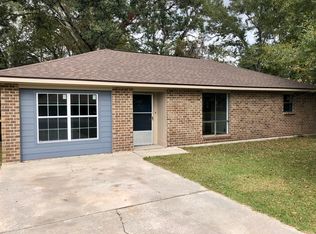 110 Sis Ln, Carencro, LA 70520