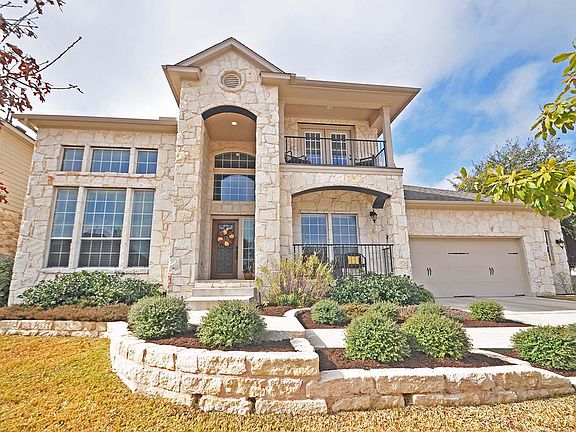 5th image of 907 Canyon Springs Dr