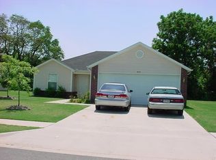 802 E Olrich St, Rogers, AR 72756